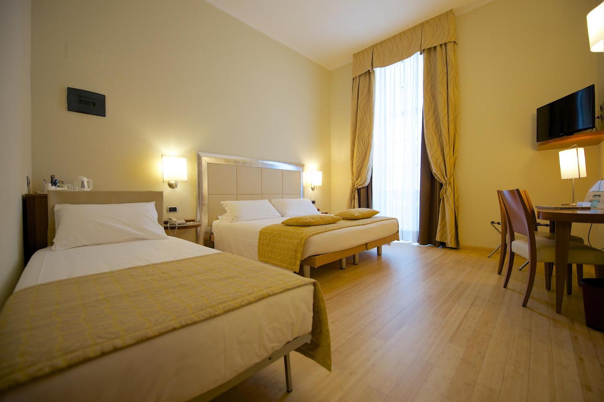 Best Western Crystal Palace Hotel Turin Bagian luar foto